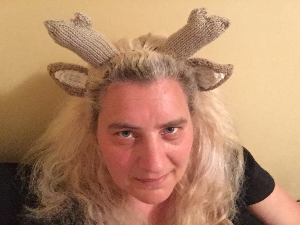 12 days of Christmas 2017 – Reindeer Antler Headband Knitting&nbsp;Pattern