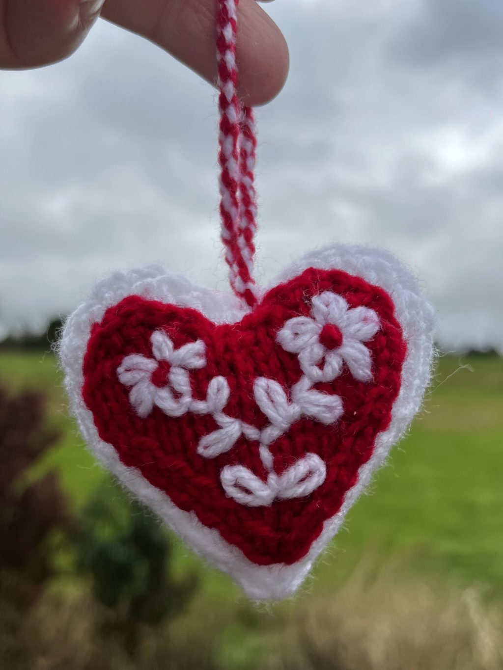 Heart Decoration – Free Knitting&nbsp;Pattern
