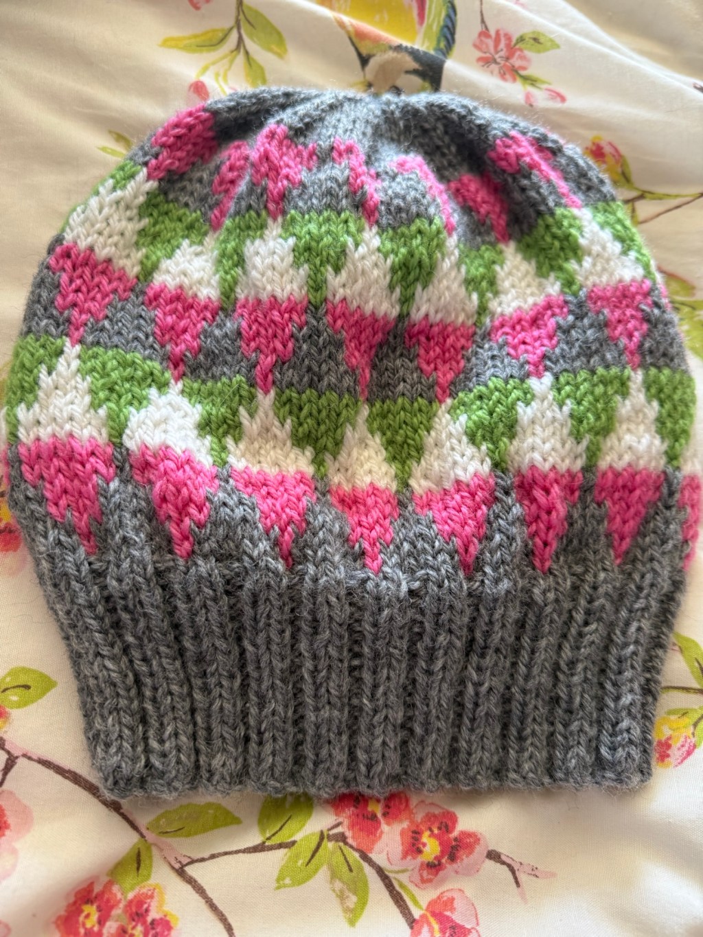 Diamond Beanie – Free Knitting Pattern